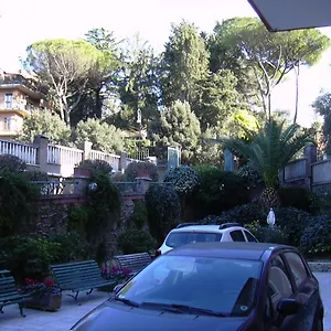 Casa Per Ferie Suore Domenicane Италия