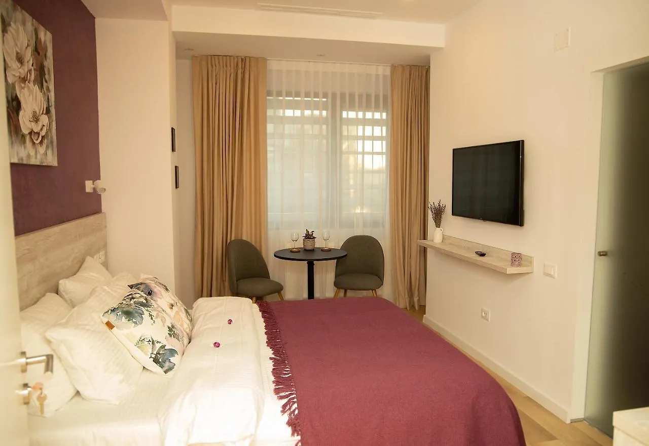 Manolle Boutique Aparthotel Bucareste Roménia
